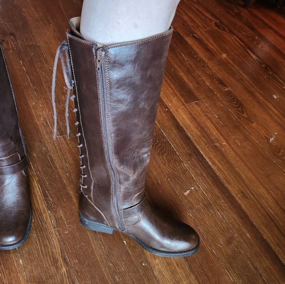 Sofft Brown Lace Up Boots - Picture 4 of 8